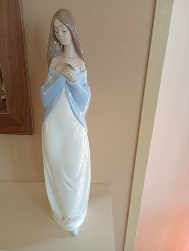 Large vtg nao lladro - nao, by