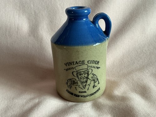 Stoneware vintage small empty - vintage,