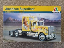 ITALERI 1/24 3820 MACK AMERICAN SUPERLINER