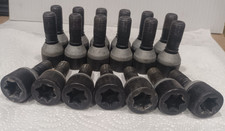 LAMBORGHINI Huracan  Aventador