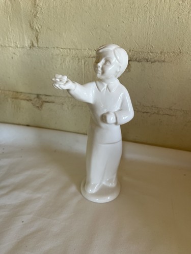 Look mummy figurine - look, –