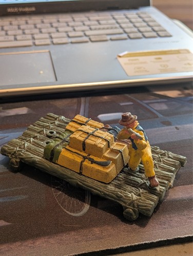 Britains deetail toy soldiers - britains,