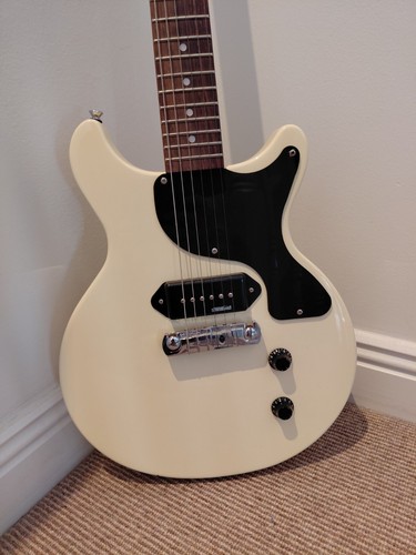 Vintage 130 guitar white - 130,