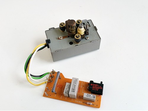Dual turntable motor - turntable, power
