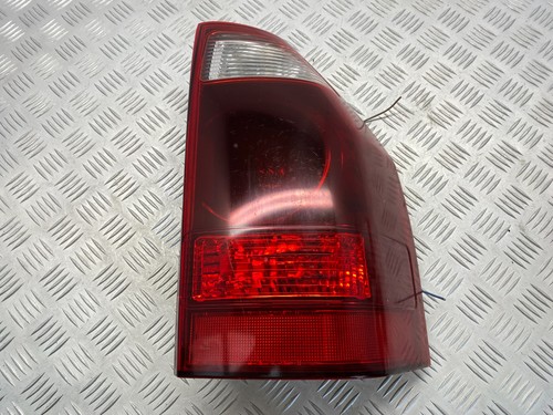 2006 mitsubishi pajero - mitsubishi, rear