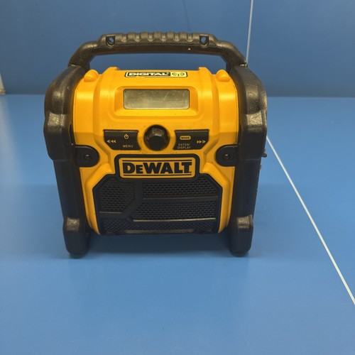 Dewalt dcr020 18v 240v - dcr020-gb, 18v/240v