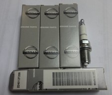 GENUINE NISSAN SET OF 4 PLUGS FOR PRIMERA P11 GT, ALMERA, X-TRAIL  22401-2F200