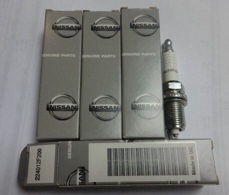 Genuine nissan set plugs - nissan, 4