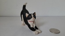 Leonardo Collection 1995 Stretching Cat Figurine