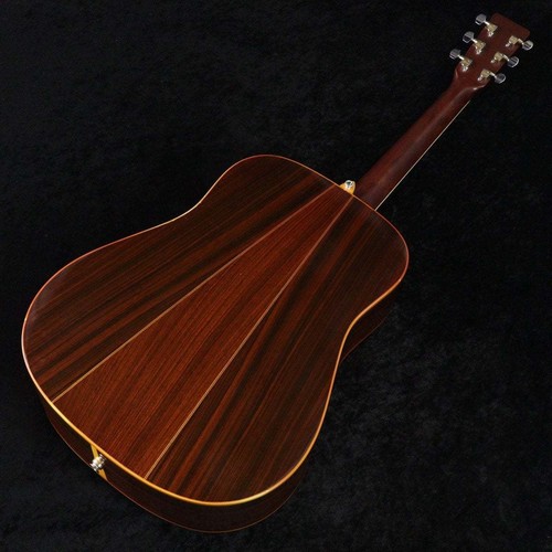 Martin acoustic guitar - d-35,