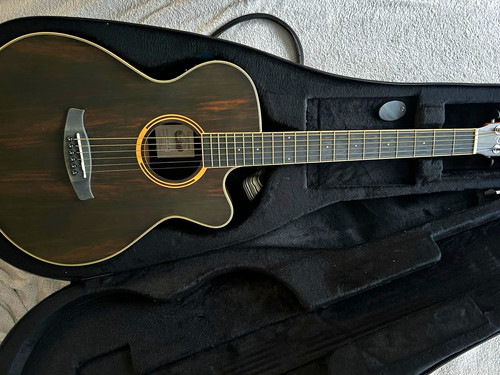 Tanglewood string cutaway - 6-string,