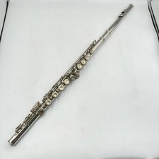 YAMAHA YFL-211 Flute Excellent Condition