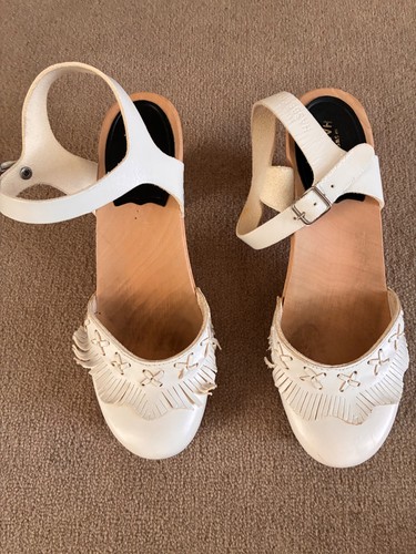 Swedish hasbeens white fringed - white,
