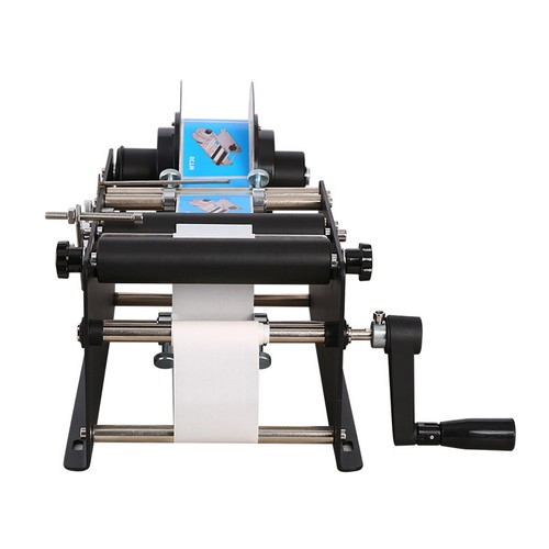 Manual round bottle labeling - round,