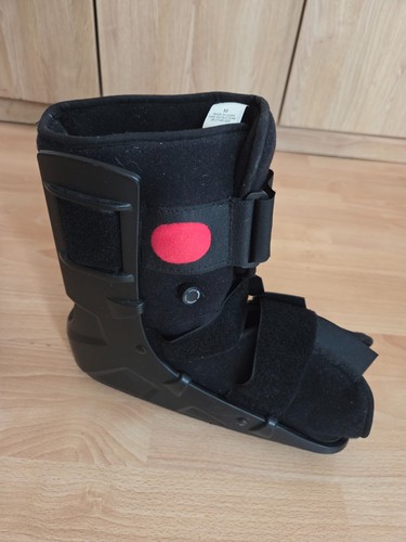 Short air walker - walker, m