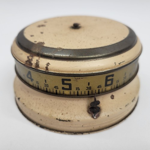 Vtg lux hour - lux, measure