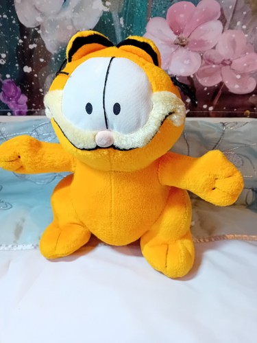 Vintage garfield soft toy by - garfield,