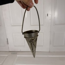 Antique Silver Hanging Tussie