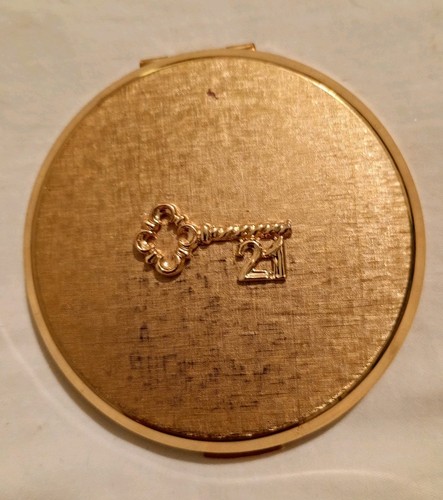 Vintage stratton powder - vintage,