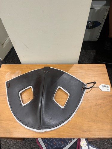 Ascot leather poll guard - poll,