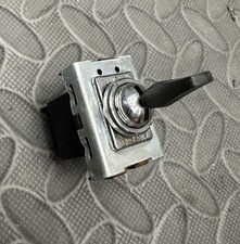 NOS Lucas 35940B Sunbeam