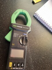 ISO-TECH IPM 2009R 2500Amp DC, current clamp and multimeter 