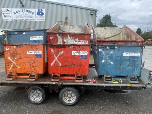 Telehandler tipping skip - telehandler,