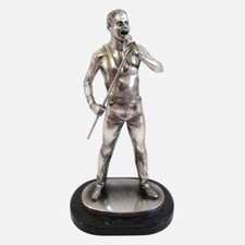 Queen 'Freddie Mercury' Statue 2004 Music Legends 'Silver Dreams' Leonardo
