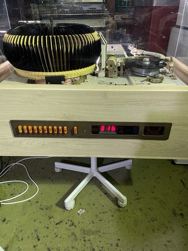 Wurlitzer jukebox - wurlitzer,