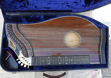 Old zither Kurt Voigt