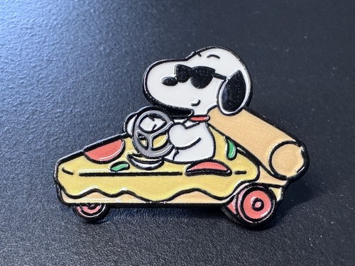 Snoopy enamel pin - snoopy,