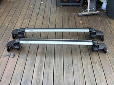 Thule WingBar Edge roof rack system aluminium