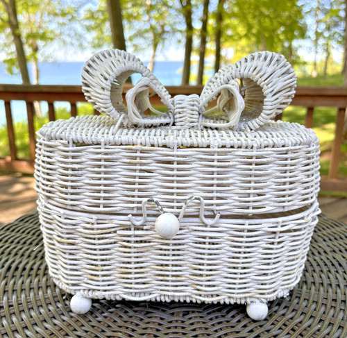 Vintage white wicker metal - white,