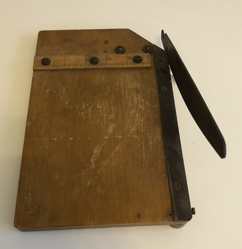 Vintage guillotine original - vintage,