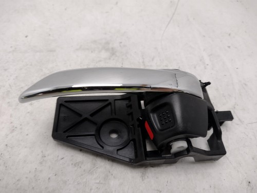 Suzuki vitara door - suzuki,