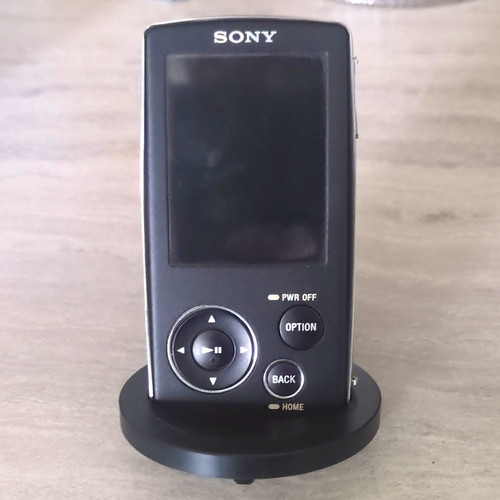 Sony walkman a808 8gb black - 8gb,