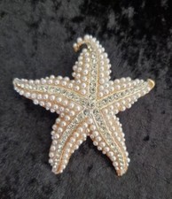 Faux Pearl Vintage Inspired Star Fish Brooch With Rhinestones Gold Tone 