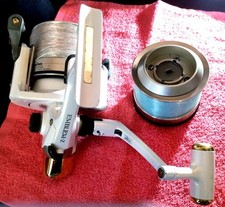 Daiwa EMBLEM-Z 4500A White Spinning Reel 150m PE1 Large Diameter Spool