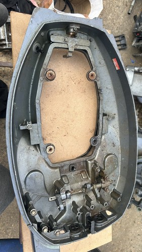 Engine tray bottom cowling - tray,