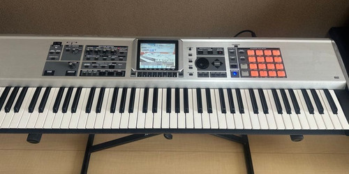Roland fantom synthesizer - fantom, x7