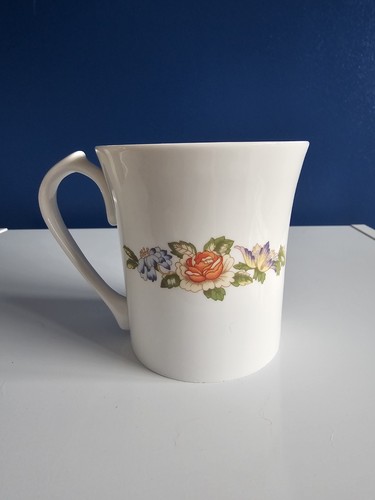 Vintage aynsley fine - vintage,