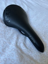 Fizik Aliante Saddle