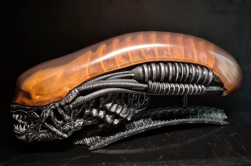 Giger inch alien head - h.r,