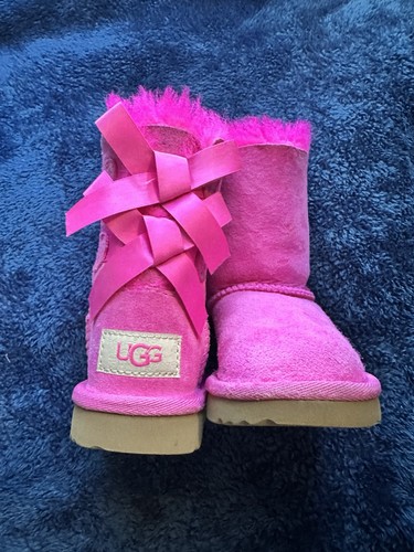 Ugg bailey bow - s/n, boots
