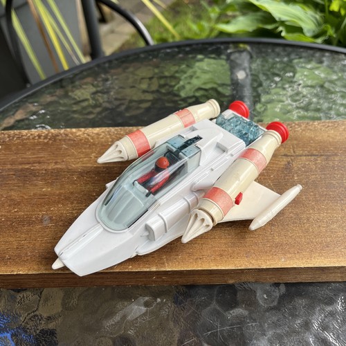 Dinky toys 367 space battle - no:367,