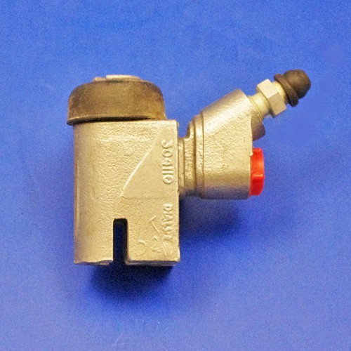 Rear 100e wheel cylinder - 100e,