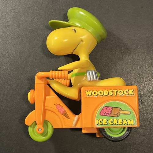 Peanuts woodstock ice cream - peanuts,