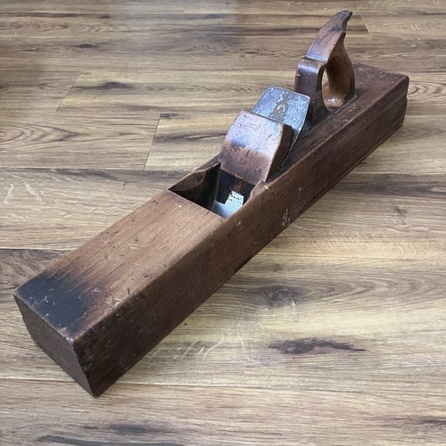 Antique ward cast - ward,