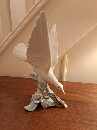 Lladro turtle dove porcelain - lladro,