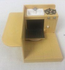 SYLVANIAN families courtyard restaurant kitchen sink counter oven all in 1 